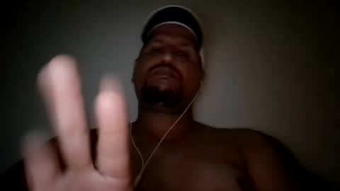 Man new online show from February 7, 2025, 3:01 am