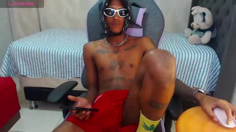 man_san11 online show from December 7, 2024, 4:25 pm