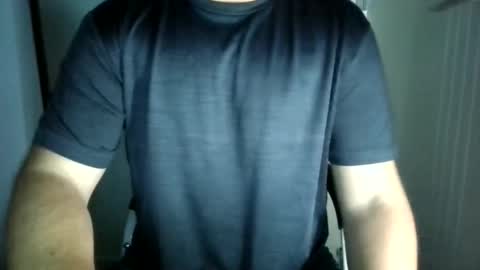 manbroadcasting001 online show from March 1, 2026, 11:01 am