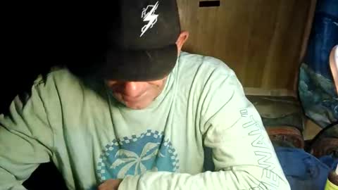 mandnforever100 online show from April 1, 2026, 2:12 am