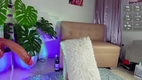 Snapshot of mandy_l33_ chatting on January 8, 2025, 11:52 pm mandy_l33_ online show from January 8, 2025, 11:52 pm