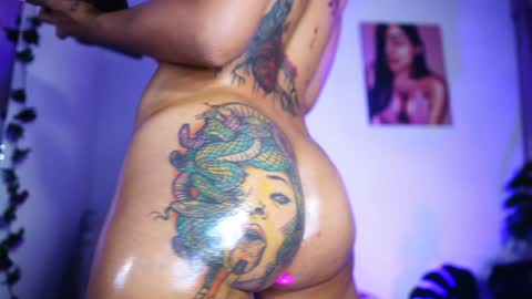 Snapshot of mandy_l33_ chatting on February 3, 2025, 4:04 am mandy_l33_ online show from February 3, 2025, 4:04 am