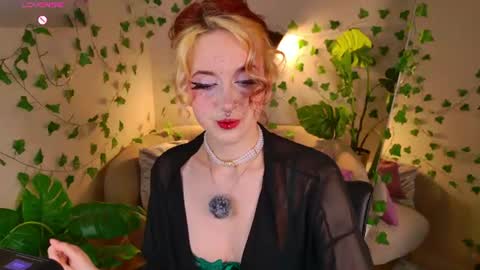 Snapshot of mandy_torres chatting on July 17, 2026, 10:14 pm Luna online show from July 17, 2026, 10:14 pm