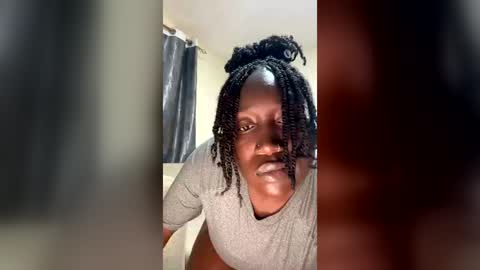 Snapshot of mandyglow24 chatting on July 8, 2026, 7:13 am Missdarkchocolate online show from July 8, 2026, 7:13 am
