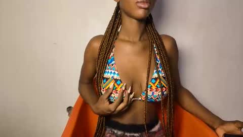 mandymia online show from November 10, 2025, 4:44 am