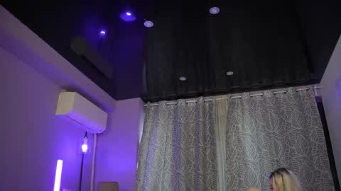 Snapshot of mandypeas chatting on January 10, 2026, 7:43 am Anto Lovense is Active My pleasure is in your hands Private is Open online show from January 10, 2026, 7:43 am