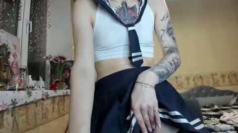 Snapshot of mandyshine chatting on March 7, 2026, 5:43 pm Mandy online show from March 7, 2026, 5:43 pm