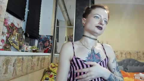 Snapshot of mandyshine chatting on April 18, 2026, 7:58 pm Mandy online show from April 18, 2026, 7:58 pm