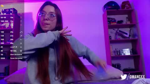 Snapshot of mangxx chatting on December 15, 2025, 2:05 am Danny online show from December 15, 2025, 2:05 am