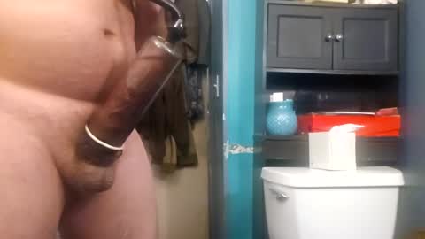 Snapshot of manicmechanic85 chatting on February 3, 2025, 1:09 am Dyno johnson online show from February 3, 2025, 1:09 am