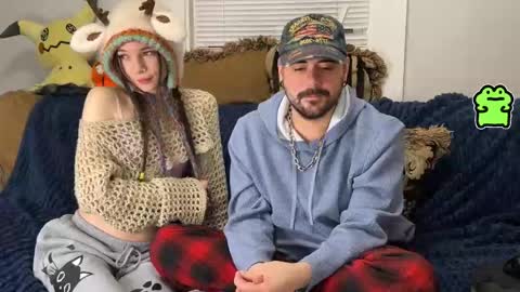 manicpixiedreamfrog online show from April 6, 2026, 6:03 am