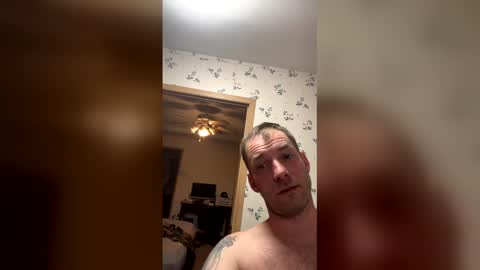 Snapshot of manix805 chatting on May 2, 2026, 11:48 am manix805 online show from May 2, 2026, 11:48 am