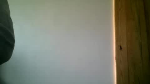 Snapshot of mannhirych chatting on October 1, 2025, 5:41 pm mannhirych online show from October 1, 2025, 5:41 pm