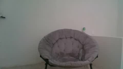 Snapshot of mannhirych chatting on June 5, 2026, 9:42 pm mannhirych online show from June 5, 2026, 9:42 pm