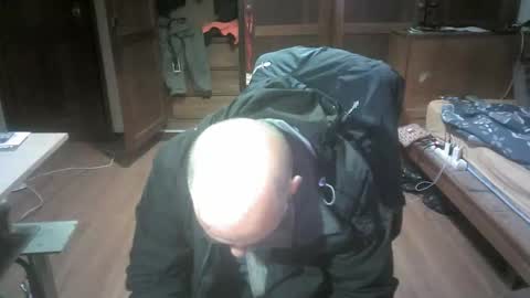 manobbs online show from April 13, 2026, 2:50 am