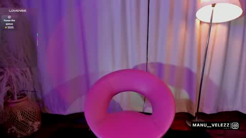 Snapshot of manu_nyx chatting on June 1, 2026, 7:43 am manu velezz Help me to get to 100 thumbs ups Tip 25tks Rate me online show from June 1, 2026, 7:43 am