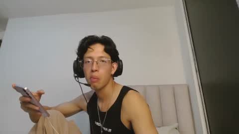 Manuel online show from April 2, 2026, 1:14 am