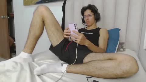 Manuel online show from April 6, 2026, 3:37 am