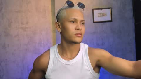 Manuel online show from November 12, 2025, 2:34 am