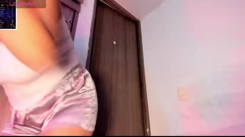 Snapshot of manuela_jaramillo chatting on November 29, 2025, 4:37 am manuela_jaramillo online show from November 29, 2025, 4:37 am