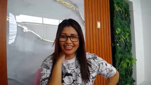 manuela_lara_ online show from March 12, 2026, 4:13 pm