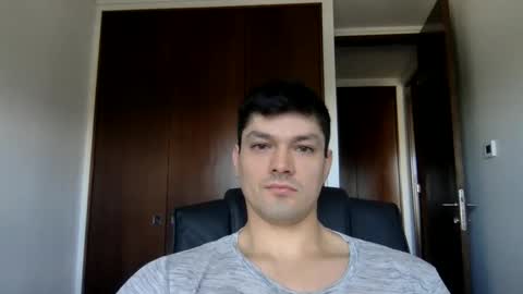 manuelgasdcon online show from November 7, 2025, 1:55 pm