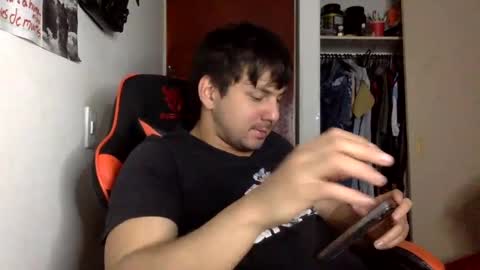 Snapshot of manuelle_francesco chatting on October 14, 2025, 1:50 am Manu online show from October 14, 2025, 1:50 am