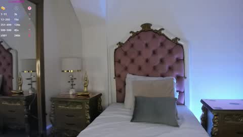 Snapshot of mara_betancurt chatting on November 16, 2025, 3:45 am Mara online show from November 16, 2025, 3:45 am