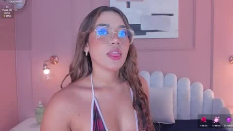 Snapshot of mara_brooks chatting on December 20, 2024, 6:56 pm Mara online show from December 20, 2024, 6:56 pm