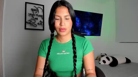 Snapshot of maragirl chatting on February 6, 2026, 11:52 pm Mara online show from February 6, 2026, 11:52 pm