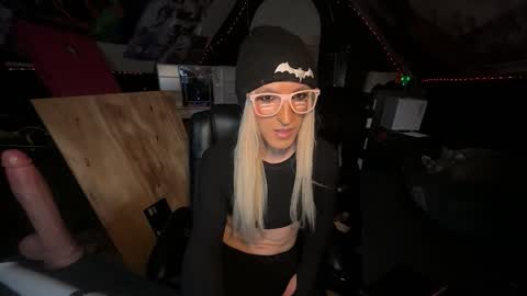 mara jade online show from October 25, 2025, 9:06 am