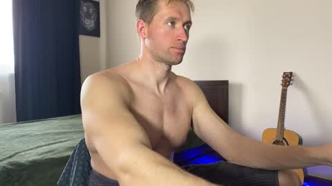 alex marvelxx online show from April 10, 2026, 1:38 pm