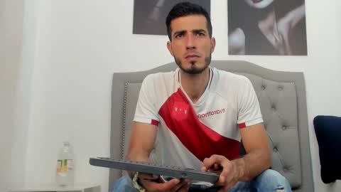 Snapshot of marc_ruffalo chatting on February 6, 2026, 7:50 pm Marc Ruffalo online show from February 6, 2026, 7:50 pm