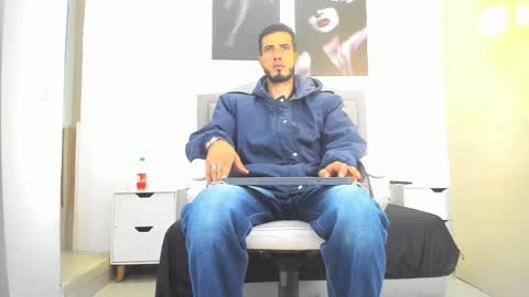 Marc Ruffalo online show from March 15, 2026, 10:43 am