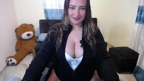 Marce online show from January 7, 2026, 5:48 pm