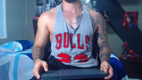 Snapshot of marcel_craw0796 chatting on December 17, 2025, 12:00 pm MARCEL online show from December 17, 2025, 12:00 pm