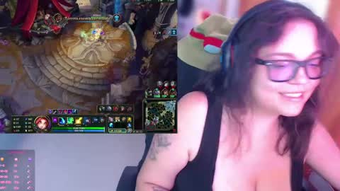 marcela2101 online show from March 5, 2025, 10:54 pm