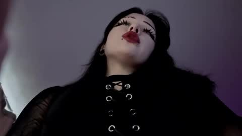 Snapshot of marceline_red chatting on May 30, 2026, 7:27 am Lady Marceline online show from May 30, 2026, 7:27 am