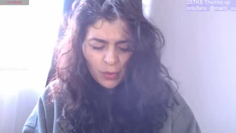 Snapshot of marceline_uu chatting on March 1, 2026, 12:18 pm M A R C I online show from March 1, 2026, 12:18 pm