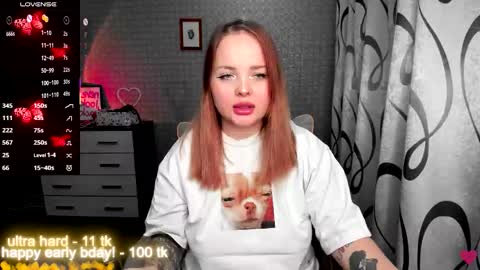 Snapshot of marcelinepeach chatting on November 20, 2025, 11:37 pm Sara online show from November 20, 2025, 11:37 pm