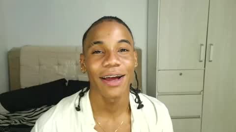 Snapshot of marcelo_dosantos77 chatting on May 25, 2026, 6:58 pm MARCELO online show from May 25, 2026, 6:58 pm