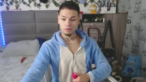 marcelo_m1lk online show from October 27, 2025, 10:36 pm