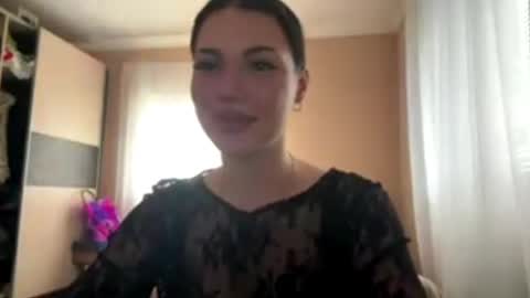 Julia online show from April 21, 2026, 7:14 am