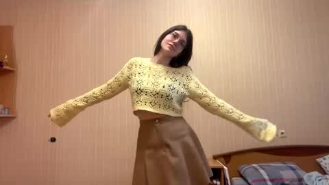 Snapshot of marcihallford chatting on February 18, 2026, 2:46 pm Amily online show from February 18, 2026, 2:46 pm