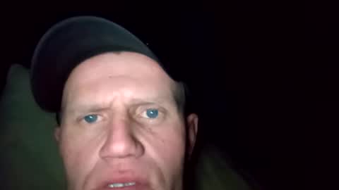 Snapshot of marcinek881906 chatting on December 18, 2025, 11:55 pm Marcin online show from December 18, 2025, 11:55 pm