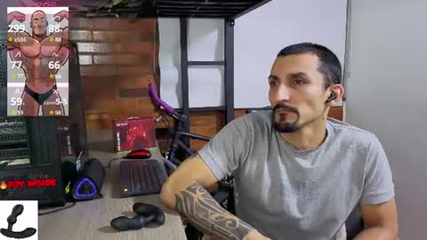 Snapshot of marckmuscle chatting on July 5, 2026, 4:19 am Marck Independent model online show from July 5, 2026, 4:19 am