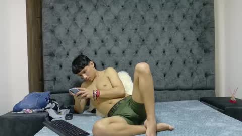 Snapshot of marckpassion chatting on February 27, 2025, 2:32 pm Marck online show from February 27, 2025, 2:32 pm