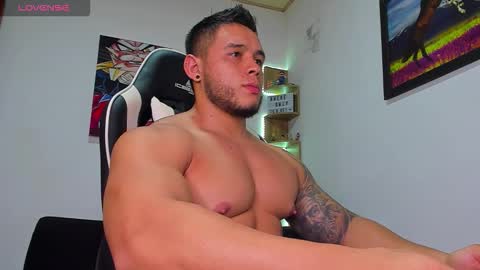 Snapshot of marco_diaz1 chatting on October 2, 2025, 11:12 pm Marco Diaz online show from October 2, 2025, 11:12 pm