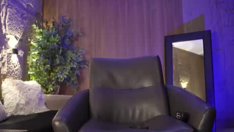 Marco and Ethan online show from November 29, 2025, 8:01 pm