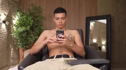 Marco and Ethan online show from February 25, 2026, 8:18 pm